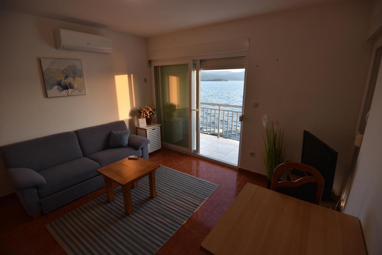 Holiday Home Komarna Εξωτερικό φωτογραφία
