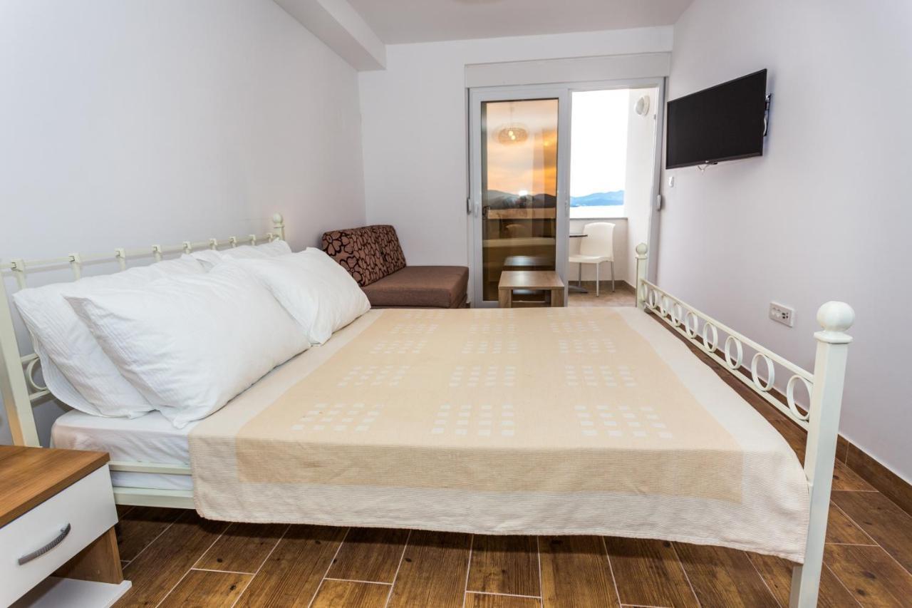 Holiday Home Komarna Εξωτερικό φωτογραφία